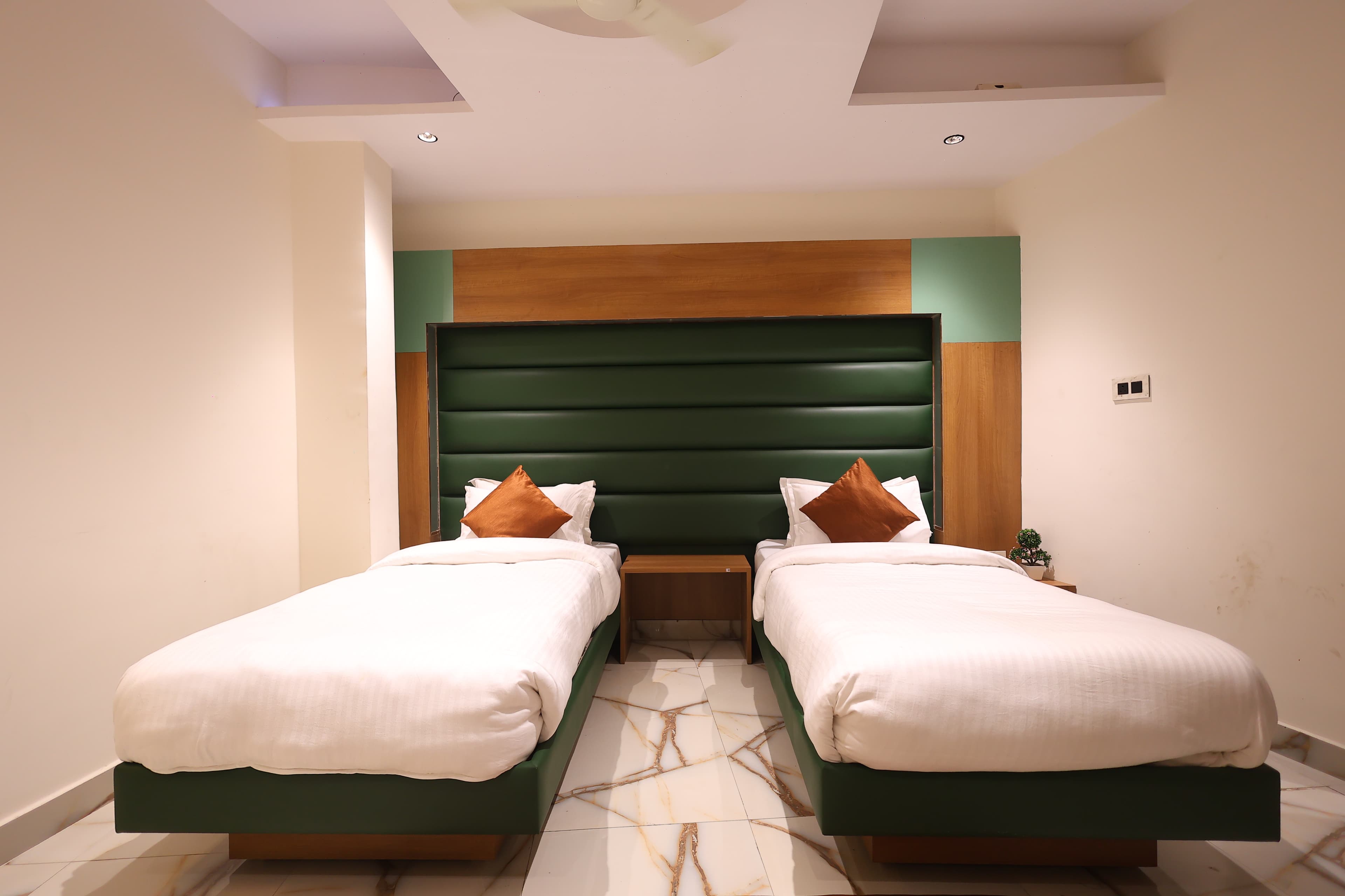 Executive Room 8