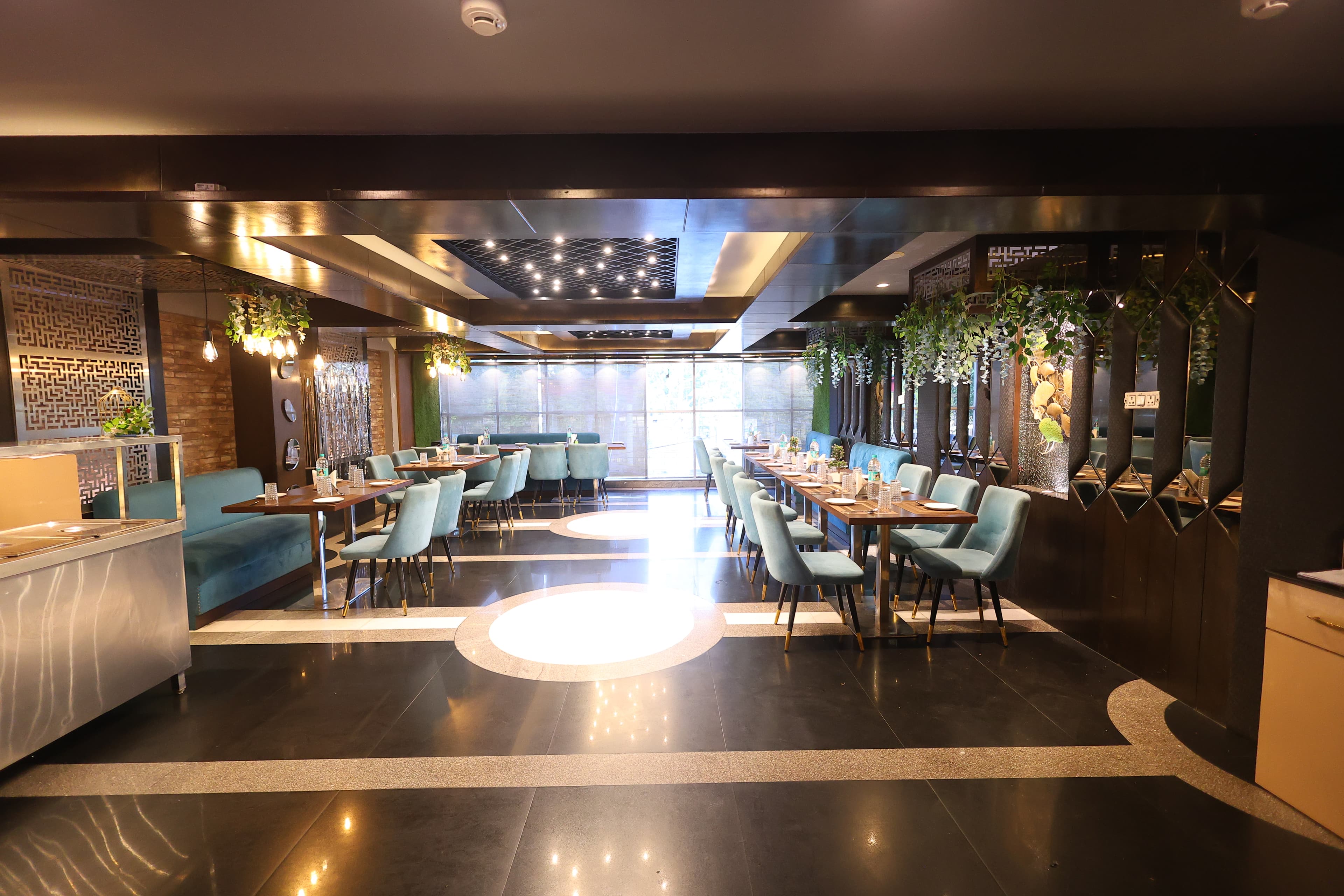Hotel Gallery 16