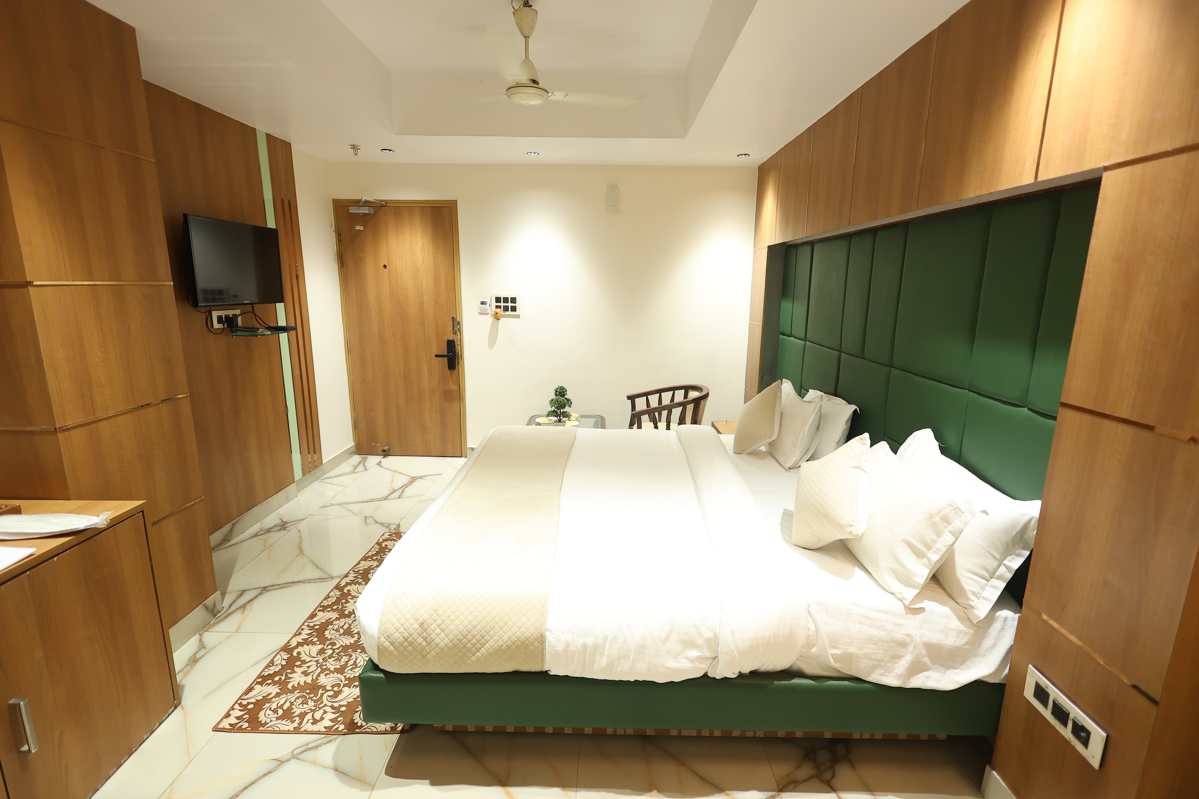 Hotel Gallery 46