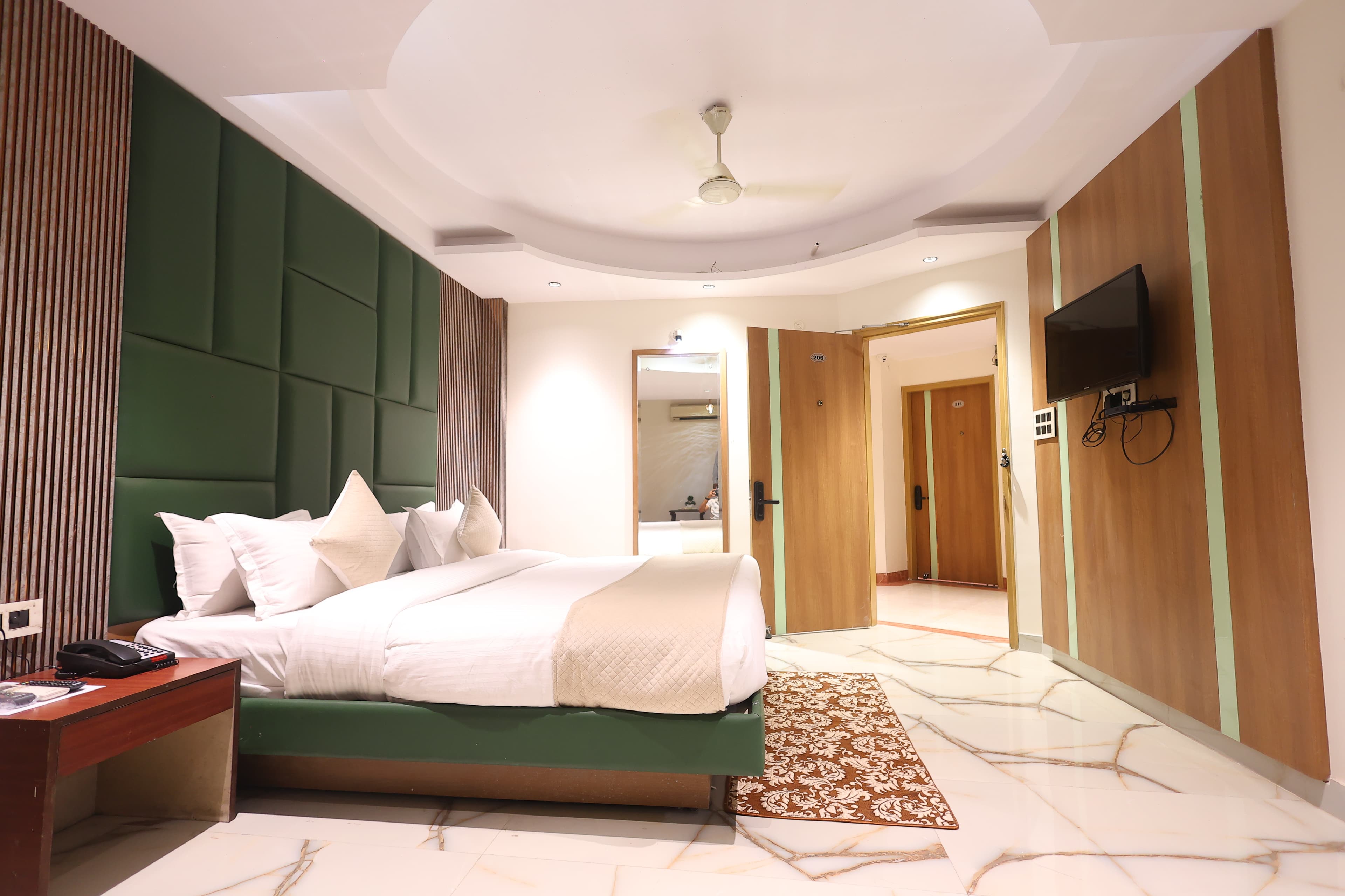 Hotel Gallery 55
