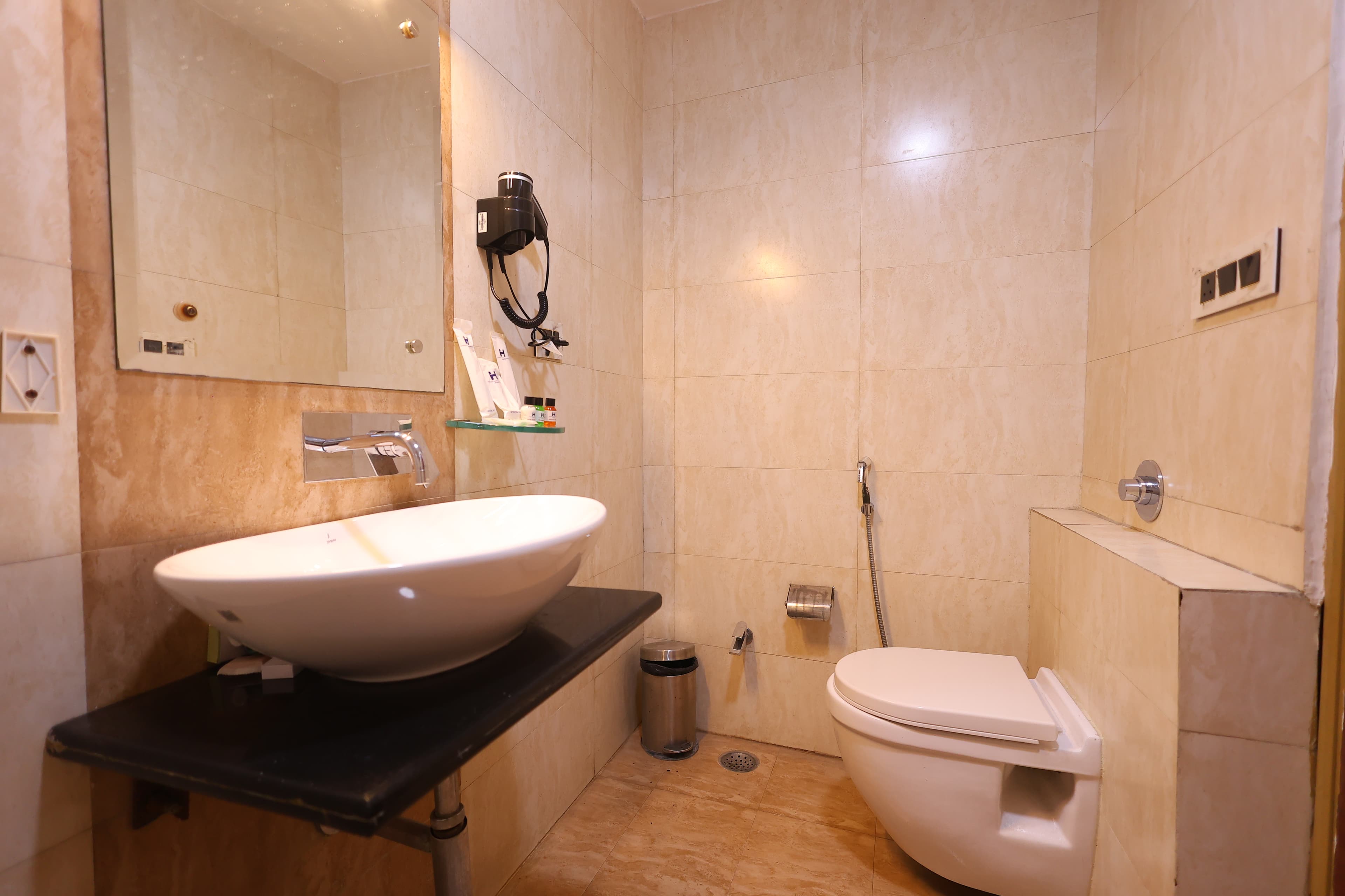 Hotel Gallery 74